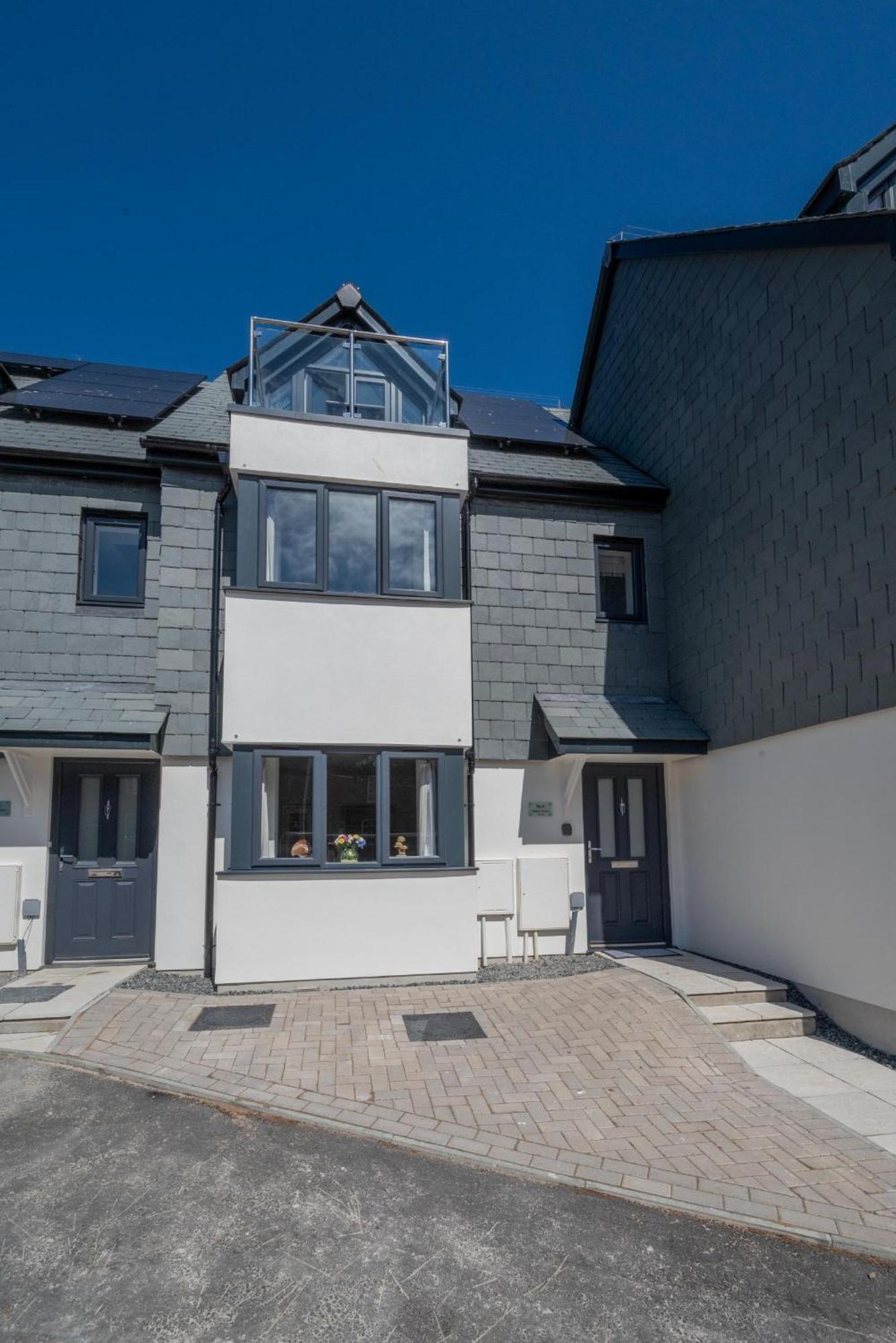 Exceptional 3 Bedroom Home In Penzance~New~Seaside Eksteriør billede
